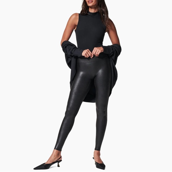 NWT Spanx Faux Leather Leggings Size L - Picture 2 of 14